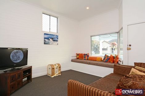 Property photo of 98 Roxburgh Street Stockton NSW 2295