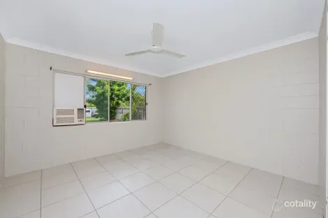 Property photo of 1/10 Orchid Street Cranbrook QLD 4814