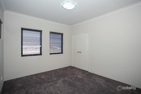 Property photo of 1/2 Whitmore Loop Harrisdale WA 6112