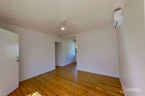 Property photo of 14 Cowmeadow Road Mount Hutton NSW 2290