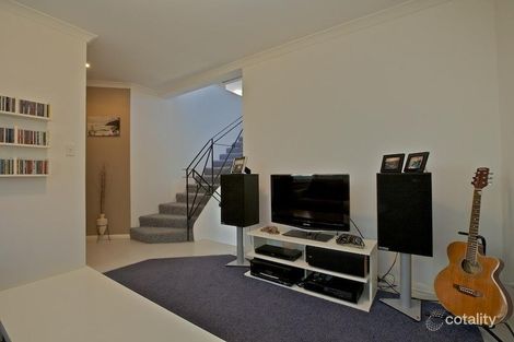 Property photo of 46 Bower Street Doubleview WA 6018