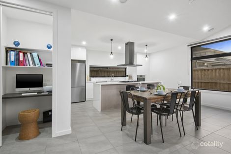 Property photo of 13 Compass Way Mount Duneed VIC 3217