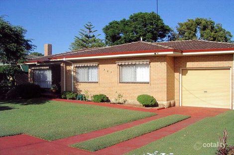 327 Kalamunda Rd, Maida Vale, WA 6057