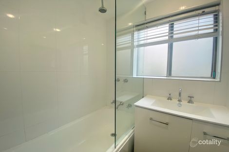 Property photo of 3/104 Howard Avenue Dee Why NSW 2099