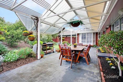 Property photo of 31 Highview Drive Mooroolbark VIC 3138