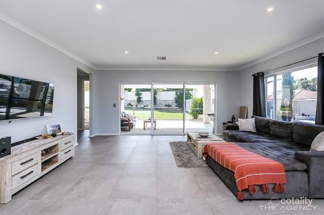 Property photo of 9 Hula Cove Joondalup WA 6027