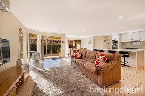 Property photo of 14 Harbour Street Beaconsfield VIC 3807