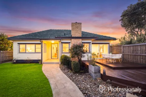 1/5 CORAL CT, CLARINDA, VIC 3169