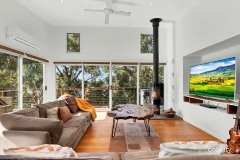 Property photo of 11 Koonwarra Parade Macleay Island QLD 4184