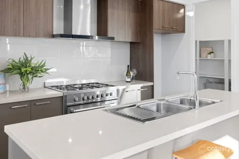 Property photo of 14 Kutjera Street Manor Lakes VIC 3024