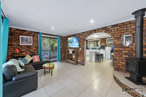 17 Pittards Rd, Buderim, QLD 4556