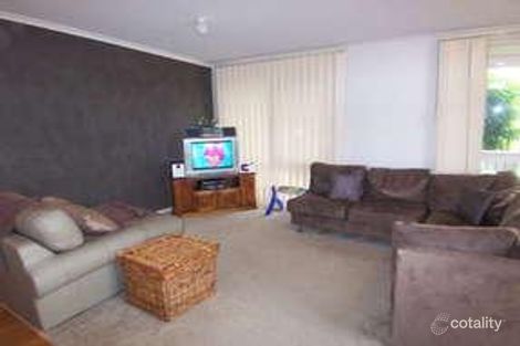 Property photo of 28 Hillview Drive Carrum Downs VIC 3201