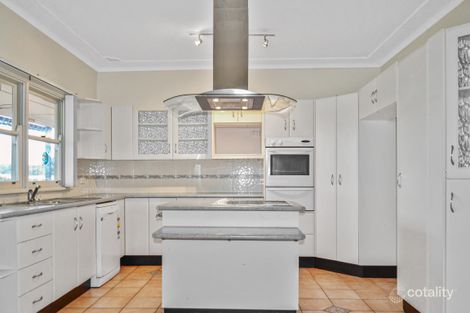 Property photo of 42 Vales Road Mannering Park NSW 2259