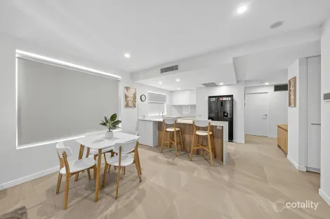 Property photo of 204/1 Mantra Esplanade Birtinya QLD 4575