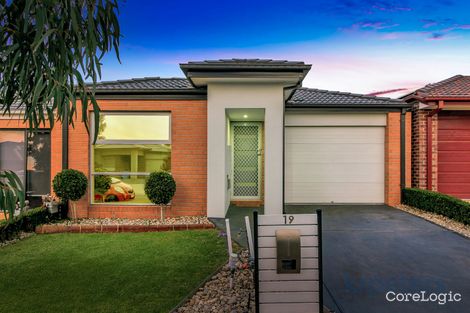Property photo of 19 Townsend Avenue Clyde VIC 3978