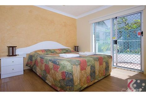 Property photo of 2/7 Redondo Avenue Miami QLD 4220
