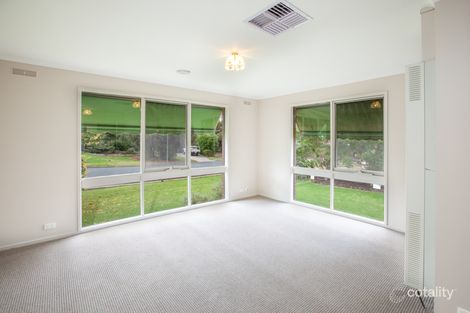 Property photo of 7 Cook Place West Wodonga VIC 3690