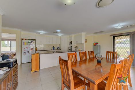 Property photo of 19 Kalinda Place Hillvue NSW 2340