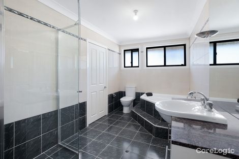 Property photo of 33 Grevillea Grove Baulkham Hills NSW 2153