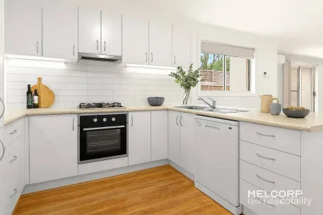 Property photo of 4/18 Bleazby Street Bentleigh VIC 3204