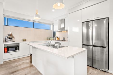 Property photo of 2 Coxon Street Officer VIC 3809