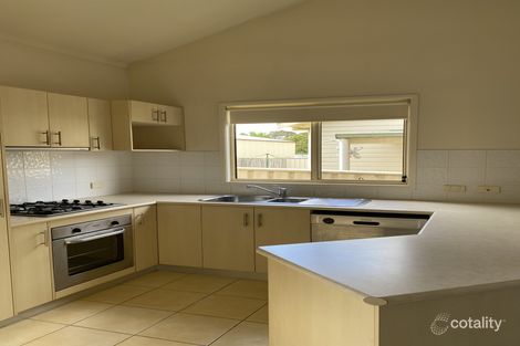 Property photo of 2/11 Uren Court Hamilton VIC 3300