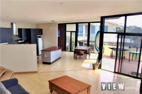 Property photo of 7 Bel Air Crescent Beaumaris TAS 7215