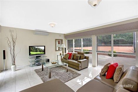 Property photo of 7 Murndal Drive Donvale VIC 3111