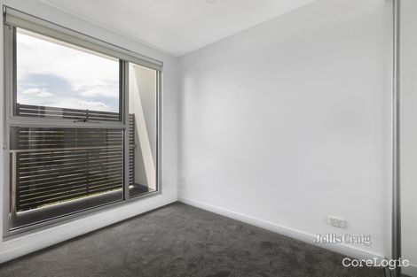 Property photo of 102/220 Burke Road Glen Iris VIC 3146