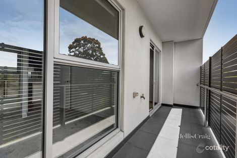 Property photo of 102/220 Burke Road Glen Iris VIC 3146