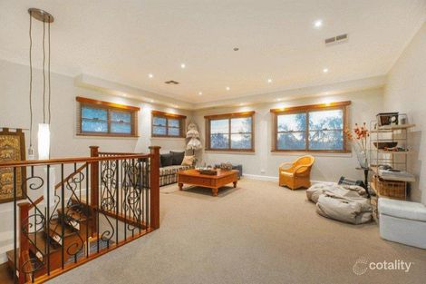 Property photo of 5 Brennan Street McKinnon VIC 3204