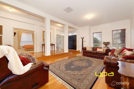 Property photo of 45 Wakelin Crescent Taylors Lakes VIC 3038