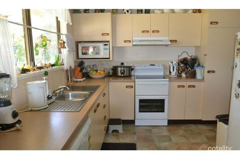 Property photo of 16 Crook Street Kensington QLD 4670