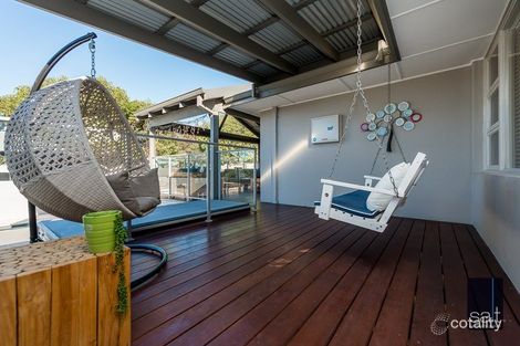 Property photo of 15 Canna Way Ardross WA 6153
