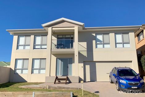 Property photo of 1 Lovely Place St Helens Park NSW 2560