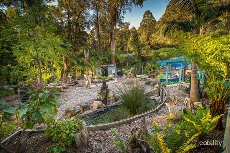 Property photo of 4 Sunnyside Terrace Emerald VIC 3782