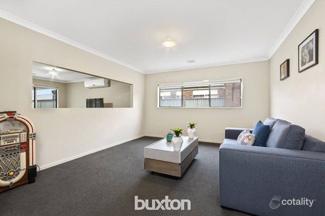 Property photo of 40 Grand Lakes Way Lara VIC 3212