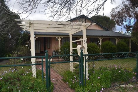 9 Chisholm St, Inverell, NSW 2360