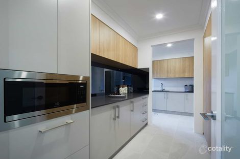 Property photo of 15 Gooljak Rise Lakelands WA 6180