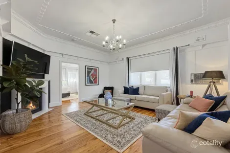 Property photo of 19 Whiteman Avenue Young NSW 2594