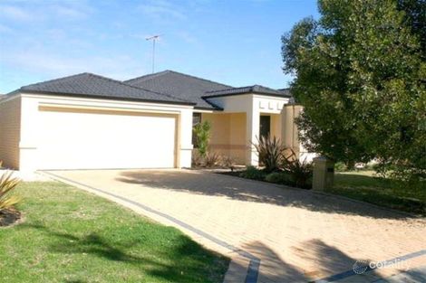 10 Boardwalk Bvd, Halls Head, WA 6210