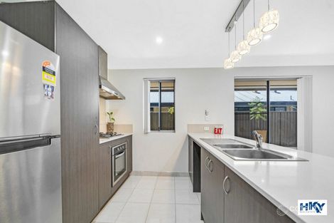 Property photo of 18 Holdsworth Avenue Aveley WA 6069