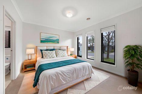 Property photo of 34 Attunga Grove Werribee VIC 3030