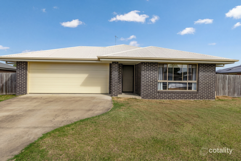 Property photo of 17 Searle Street Thabeban QLD 4670