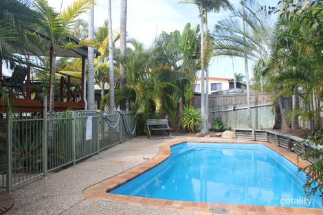 Property photo of 27 Tyson Crescent Tannum Sands QLD 4680