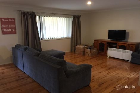 Property photo of 20 Elaine Avenue Berkeley Vale NSW 2261
