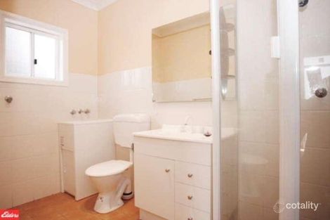 Property photo of 9 Beaurepaire Crescent Holt ACT 2615