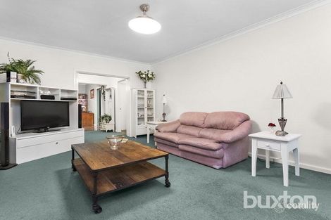 Property photo of 63 Doynton Parade Mount Waverley VIC 3149