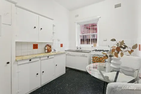 Property photo of 2/48 Beach Road Bondi Beach NSW 2026