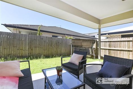 Property photo of 35 South Quarter Drive Loganlea QLD 4131